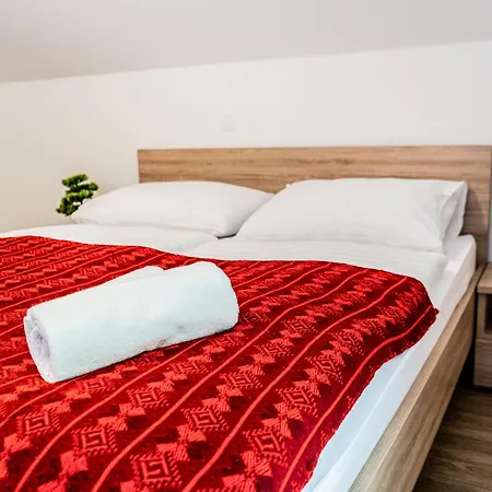 Ribnik Stari Trg Appartement *