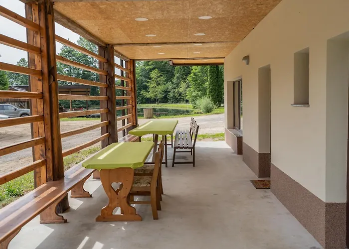 Ribnik Stari Trg アパート